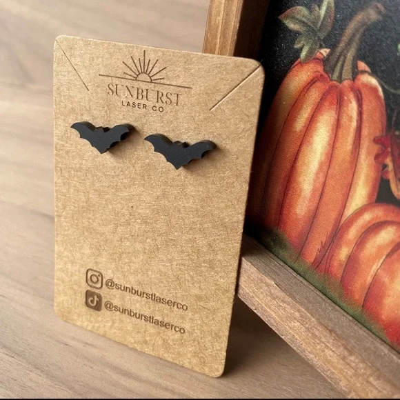 Cute Halloween Stud Earrings/Ghost Earrings/Bat Earrings/Skull Earrings - Picture 2 of 2